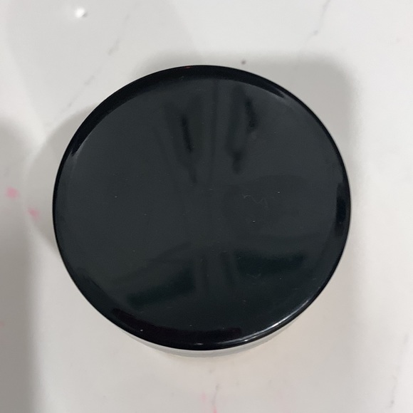 VS Tease Bath Crystals - Picture 6 of 6